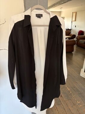 Gracia Black and White Longline Open Shirt